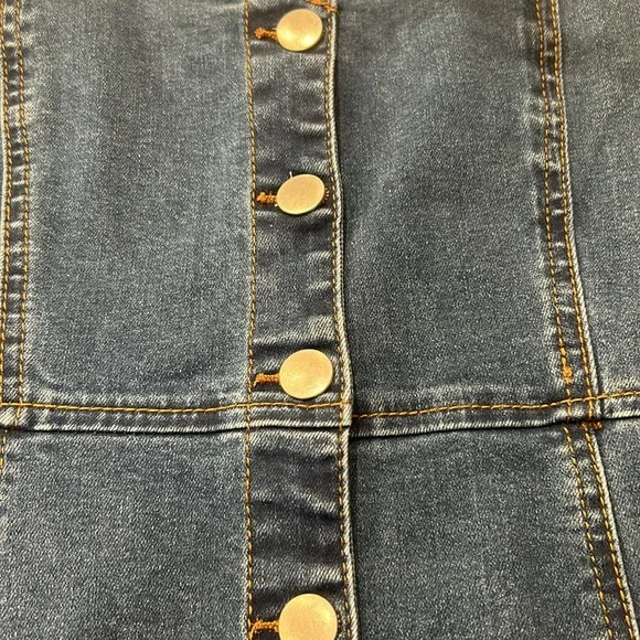 Jean dress - Picture 2 of 5